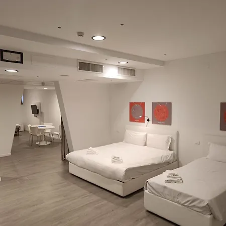 Fasthotel Linate מלון סגראטה