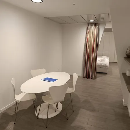 Fasthotel Linate מלון
