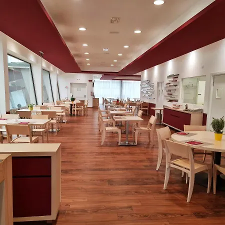 Hotel Fasthotel Linate Segrate