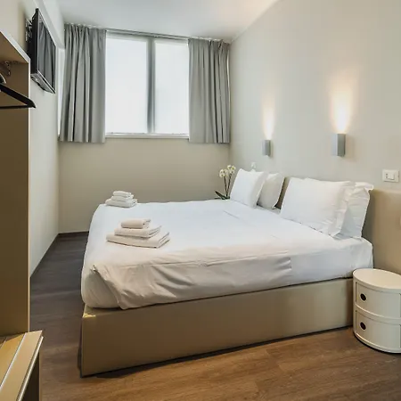 Fasthotel Linate Otel